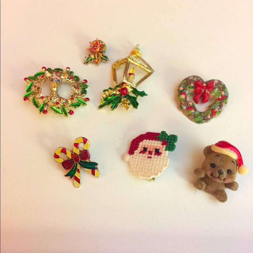 Vintage Christmas Pins.